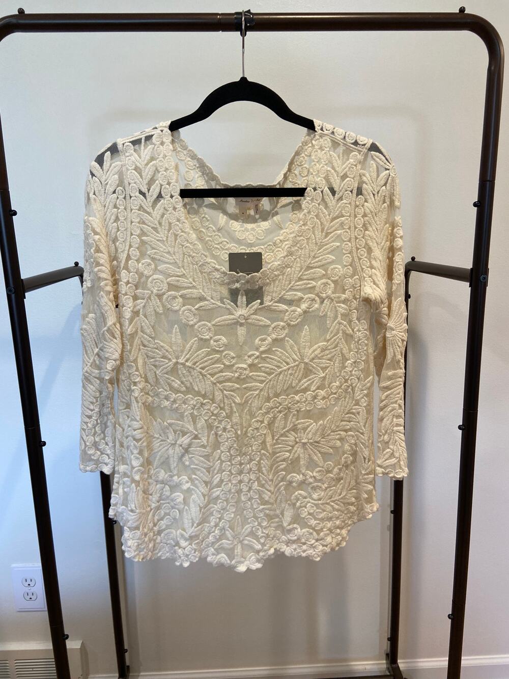 Anthropologie Meadow Rue Embroidered Lace Floral Top size S